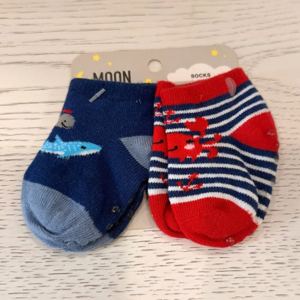 Moon and Stars Lot 2 Whales & Crabs Bandana Bibs and Matching Socks NWT